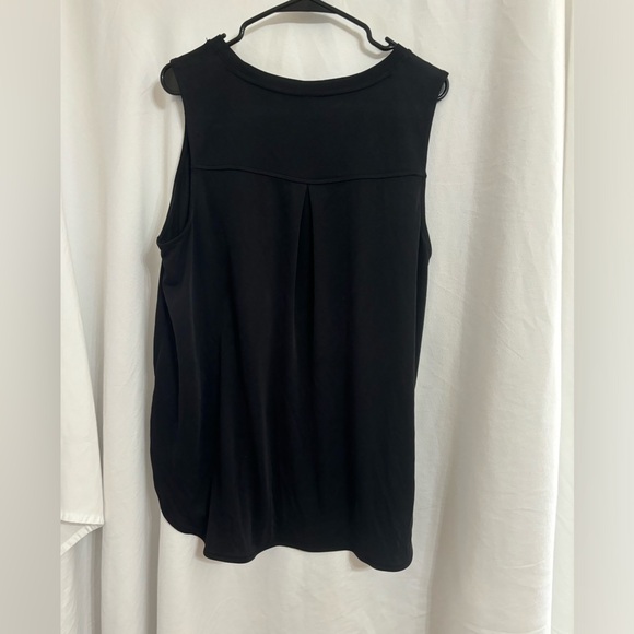 Cute Black Tank - Picture 2 of 3